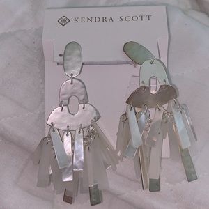 Kendra Scott Never worn with tags! Kitty Earrings white pearl